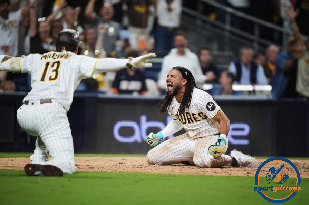 Cubs Lose to Padres 8-0 as San Diego Dominates Game 1
